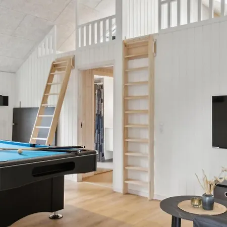 Villavilla 644 - Ostersobadet, Lollandfalstermon * Рёдбю